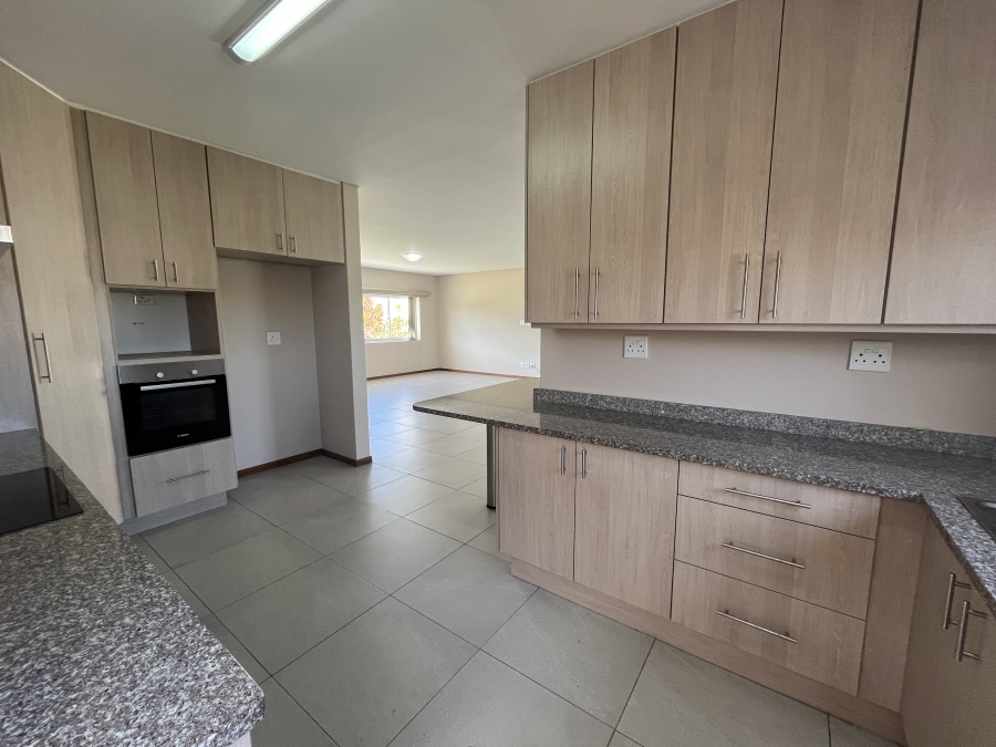 2 Bedroom Property for Sale in Heiderand Western Cape